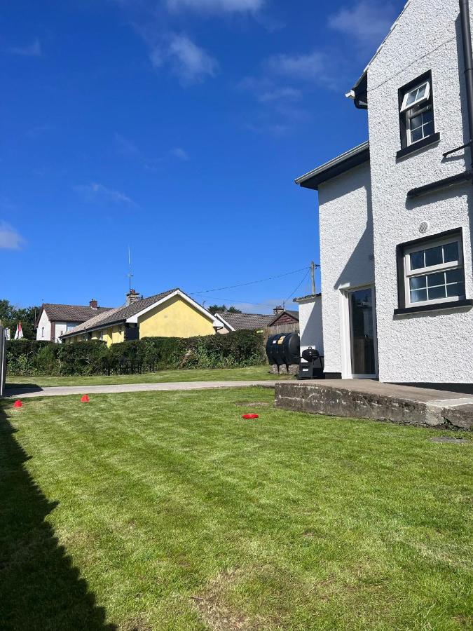 Beautiful Cottage With Gardens, Patio & Fireplace Dromahair Exterior foto